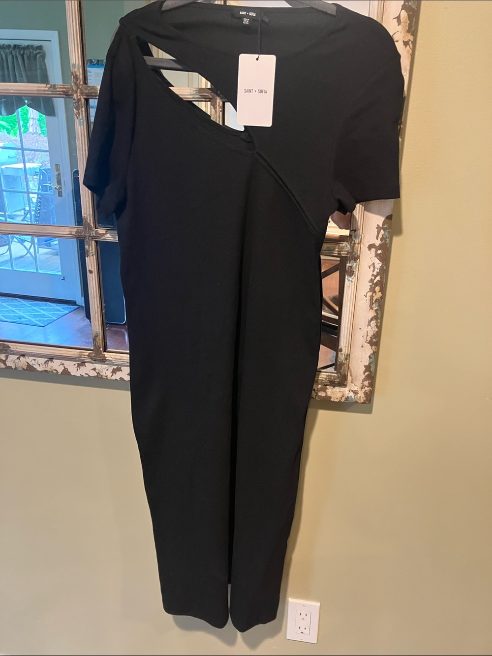 Saint & Sofia reveal crew neck Asymmetric Cutout Women’s Dress